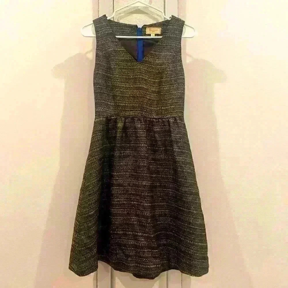 Anthropologie MOULINETTE SOURS Glissade
Shimmer Metallic Tweed Dress - Picture 2 of 11